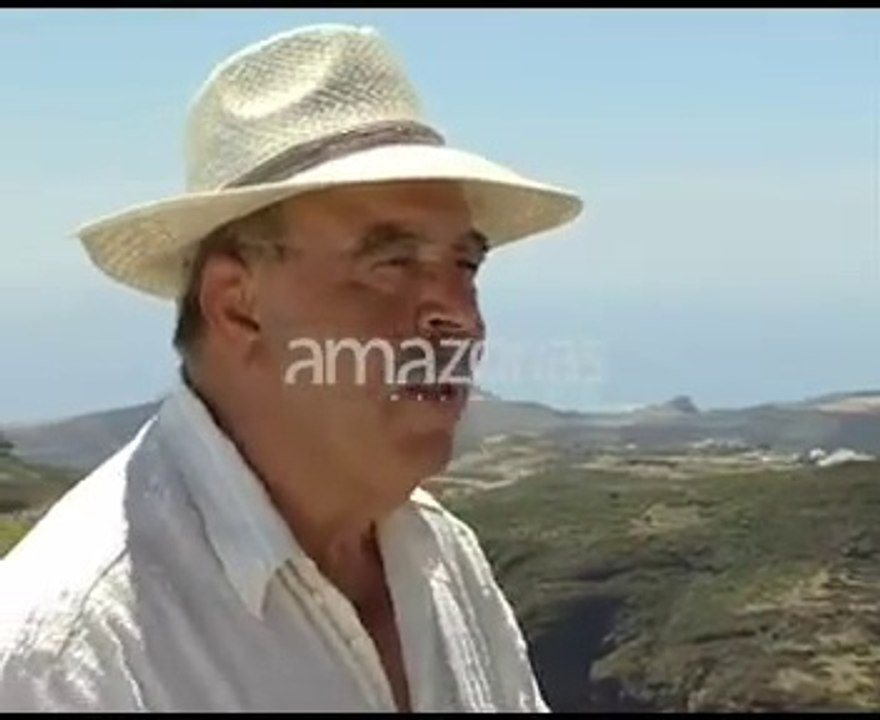 Uma das muitas formas que o homem tem para se comunicar,pelo assobio.