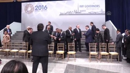 Başbakan Yardımcısı Şimşek, IMF Guvernörleri Aile Fotoğrafı Çekimine Katıldı