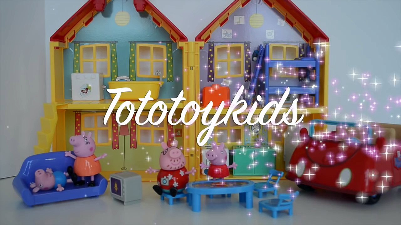 Pig George da Familia Peppa Pig Ganha Piscininha no Dia de C