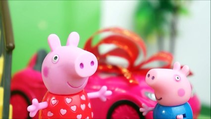 Peppa Pig Dirigindo seu Carro Novo com Polly Pocket! Novelin