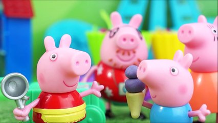 Pig George da Família Peppa Pig Tomando Sorvete de Massinha