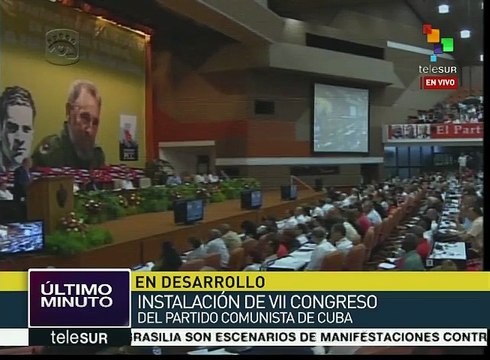 Raúl Castro: la empresa privada no es por su esencia antisocialista