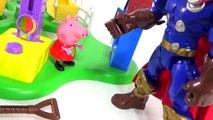 Peppa Pig e George no Parque da Dora Aventureira em Português. Brinquedos Thor Marvel Toy