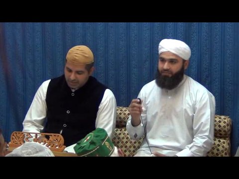 Shahid Munir Sahib~Urdu Naat Shareef~Lo Madiney ki Tajjali se lagaye huwy hain