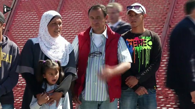 Le pape est rentré de sa visite à Lesbos avec 12 réfugiés syriens