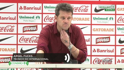 "A responsabilidade do Sasha errar o penalti não é dele, é minha", diz técnico do Internacional