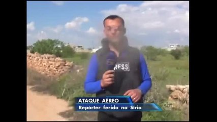 Jornalista sírio é atingido por bomba enquanto trabalhava