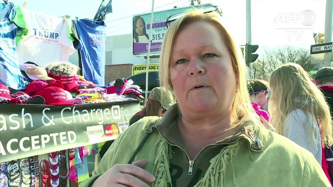 Trump supporters gather for rally in Syracuse, New York