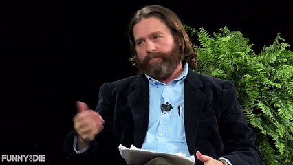 President Barack Obama Between two ferns (funny or die)