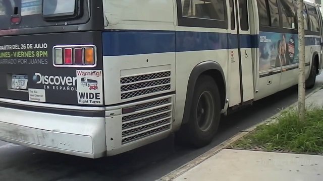 MTA Bus: Air-starting 1996 NovaBus RTS #8889