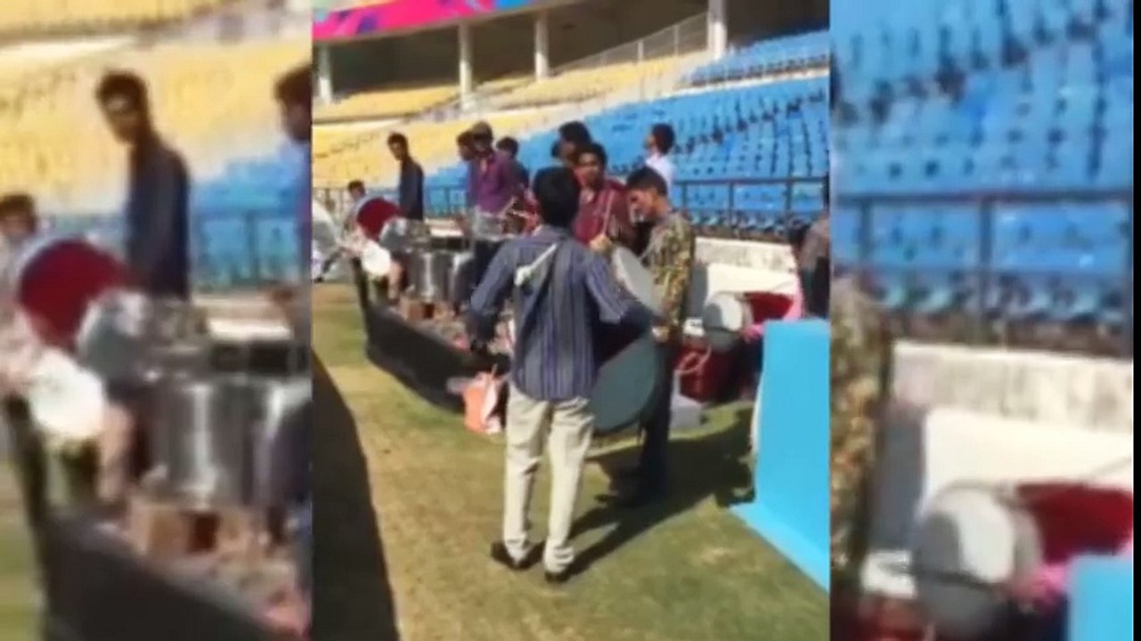 Virat Kohli dancing on the beats of 'Dhol', Watch Video_HIGH