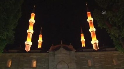 Diyanet İşleri Başkanı Görmez Selimiye'de Sabah Namazını Kıldırdı