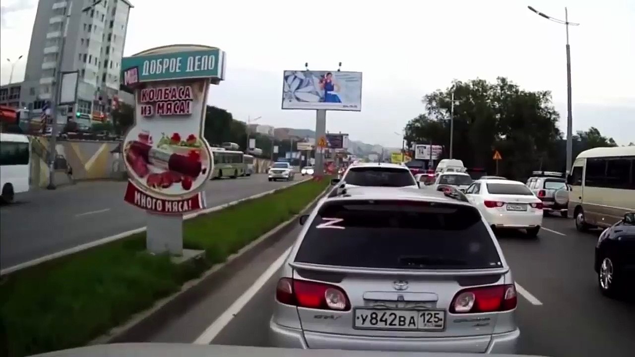 Impressionnant crash d’un car