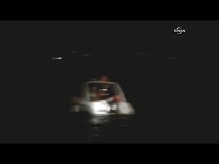 Fırtınaya yakalanan kaçaklar canından oluyordu
