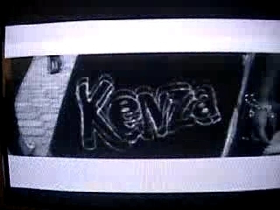 Pub pour l'album de Kenza Farah >Authentik< sur M6