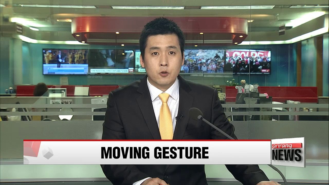 Pope Francis visits Lesbos migrant camp, returns to Vatican with 3 families