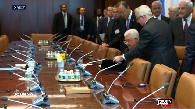 Mahmoud Abbas continue sa tournée internationale