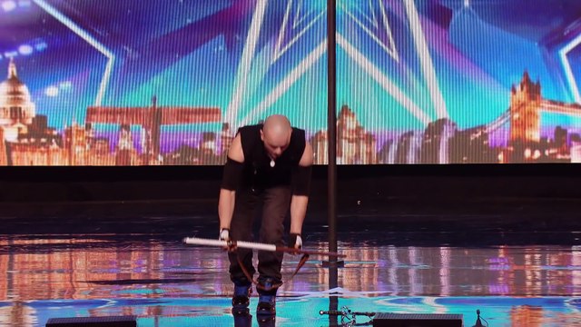 Lorsque cet homme a ouvert sa bouche, le jury de « Britain's Got Talent » est resté choqué