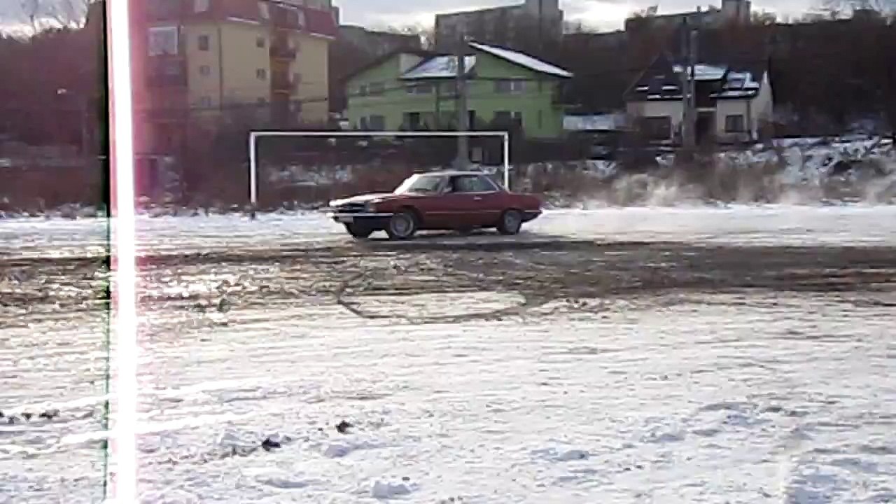 MERCEDES BENZ 350 SLC DRIFTING