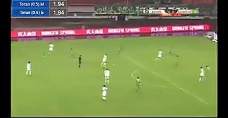 Burak Yılmaz Çin'deki İlk Gölünü Attı