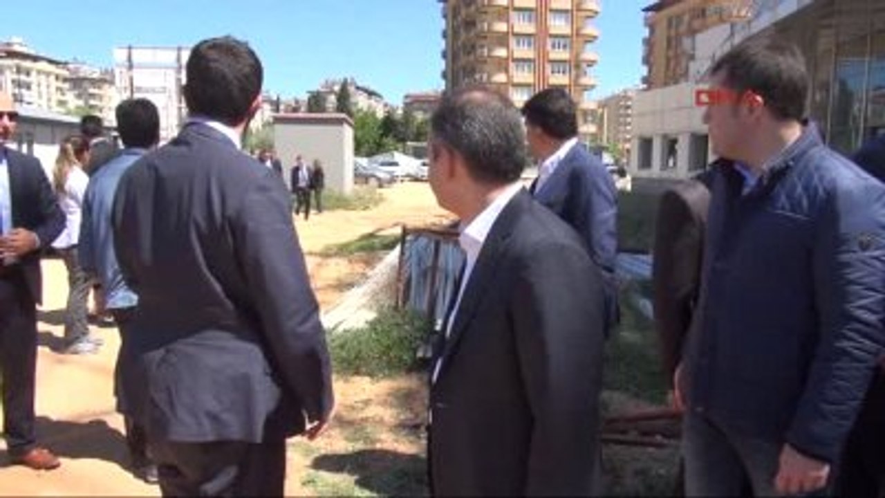 Gençlik ve Spor Bakanı Akif Çağatay Kılıç Yeşil Sahada