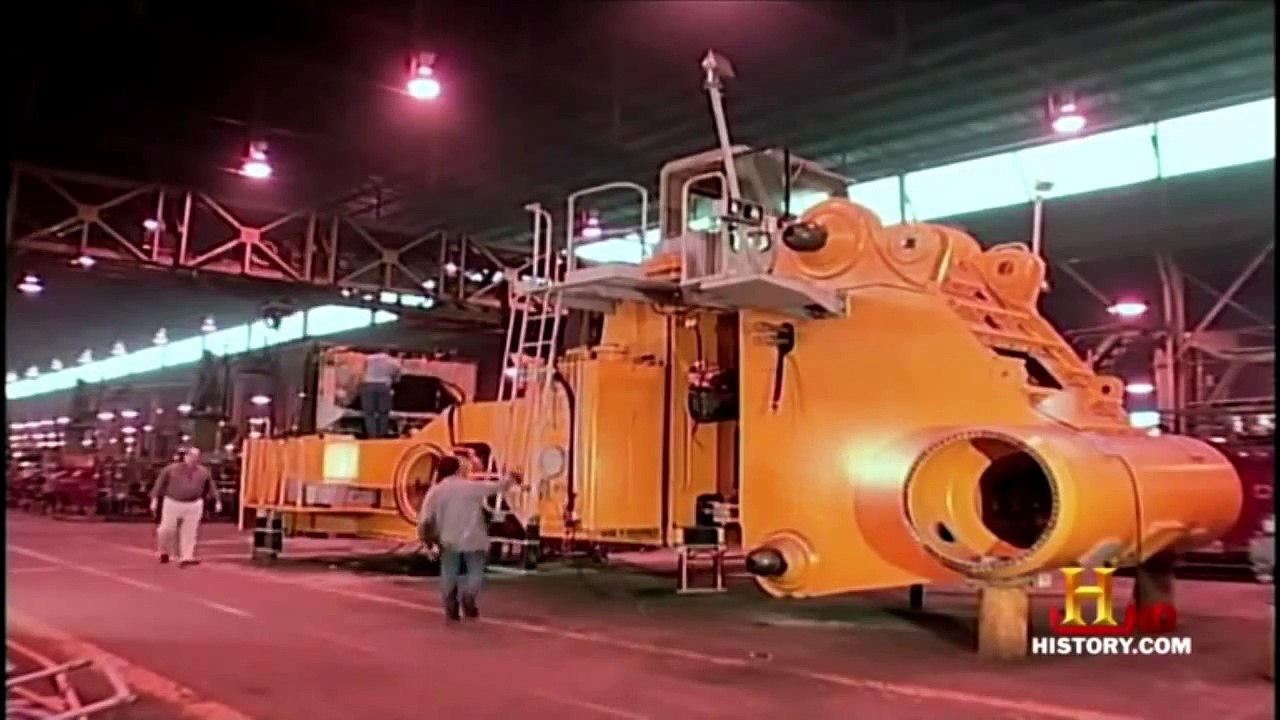 The L 2350 Loader