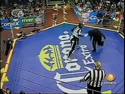 AAA-SinLimite 2009-05-21 Aguascalientes 06 Dr. Wagner Jr. & La Parka vs. Cuervo & Silver King