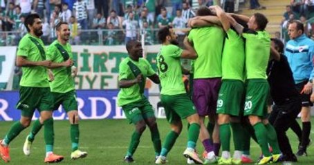Akhisar Belediyespor, Bursaspor'u 2-0 Mağlup Etti