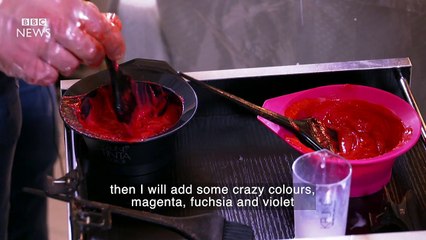 The Salon: Curly-haired rebellion - BBC News