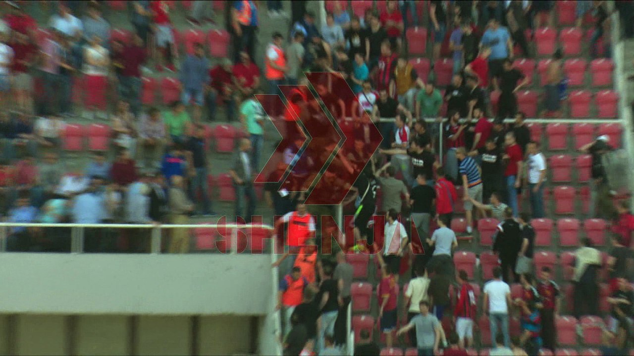 INCIDENTI NE STADIUMIN E QYTETIT
