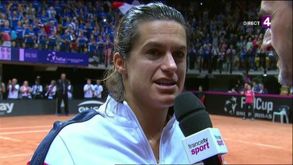 VIDEO. Amélie Mauresmo: "Le weekend a été difficile"