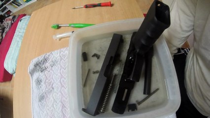 Nettoyage et entretien du Glock 17 GEN 4