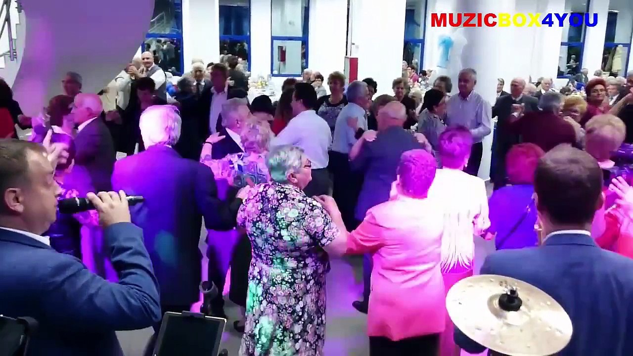 RAU MA DOR OCHII MA DOR