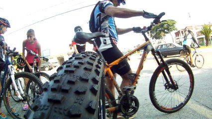 Pedal com amigos nas trilhas das várzeas do Rio Paraiba do Sul, Tremembé, 40 km, 22 bikers, Marcelo Ambrogi, 2016