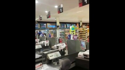 Ecuador: el sismo sentido desde un supermercado en Guayaquil