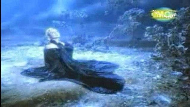 Emel Sayin - Ayrilmaliyiz Artik