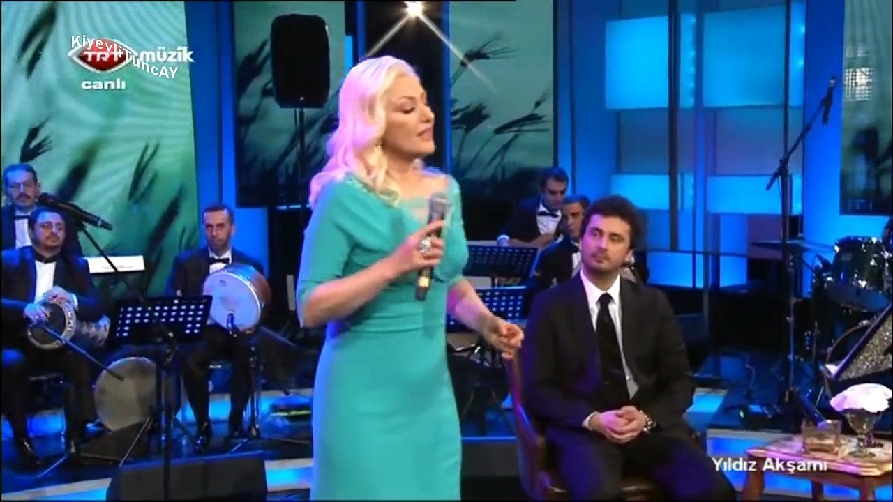 Muazzez Ersoy - Unutursun Diye Çok Korkuyorum