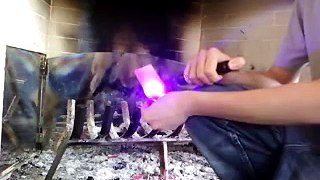 Create Flame With 400mW 405nm O-Like Laser