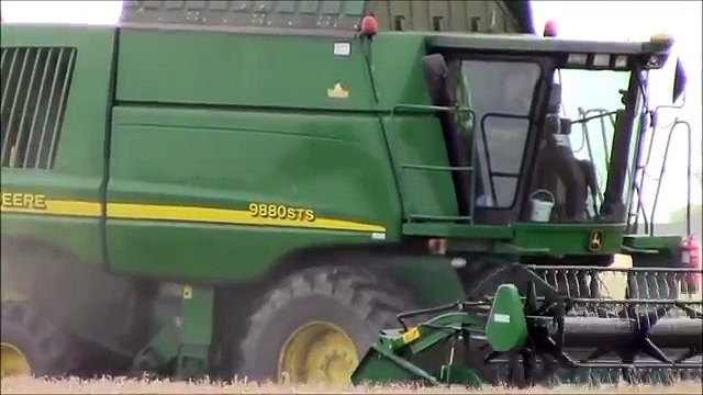 john deere combines harvesting winter wheat 2012.mvw
