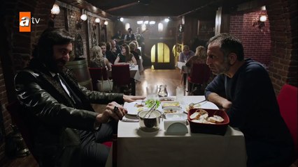 Sevdiklerime zarar verirsen seni canlı canlı gömerim! - Kehribar 1. Bölüm - atv