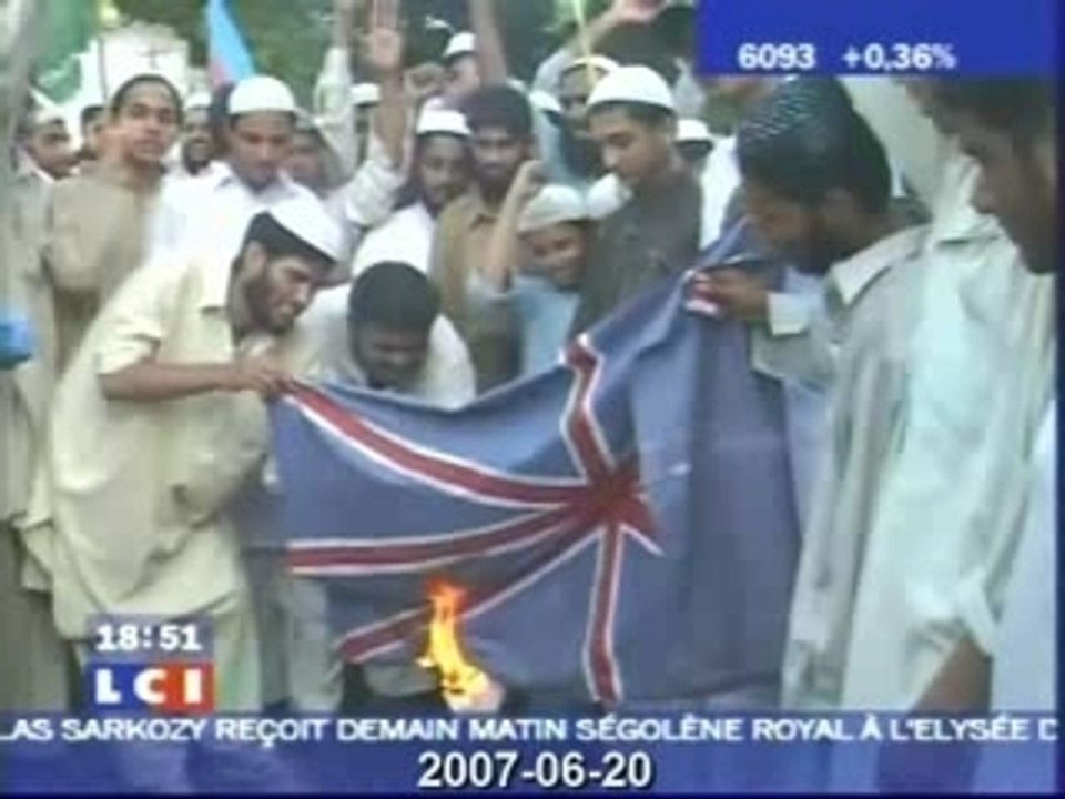 -SIR- Salman Rushdie - réactions