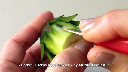 The Zucchini Cactus Rose Flower - Advanced Mutita Art Of Fruit And Vegetable Carving