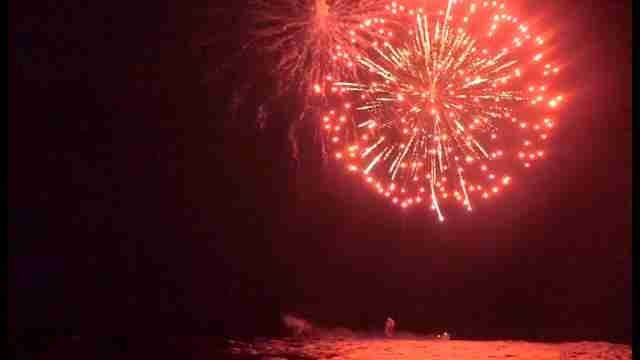 La Flotilla de la Libertad protesta en el agua contra la detención de presos políticos en Cuba