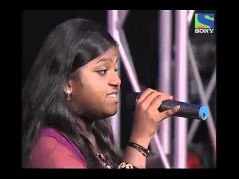 X Factor India - Nirmitee's acoustic version of Aap Jaisa Koi - X Factor India - Episode 1 -  29th May 2011