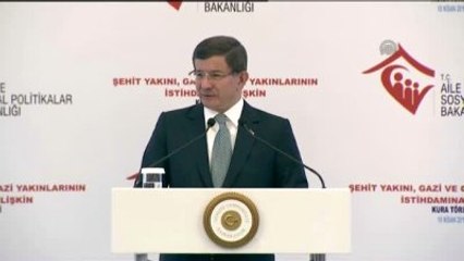 Davutoğlu: "Şehit ve Gazilerimiz ile Onların Bizlere Emaneti Olan Sizler Her Zaman Önceliğimiz...