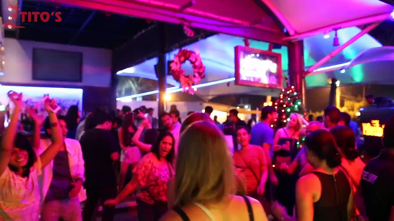 Elektrovertz @ Cafe Mambo, Baga - Goa.