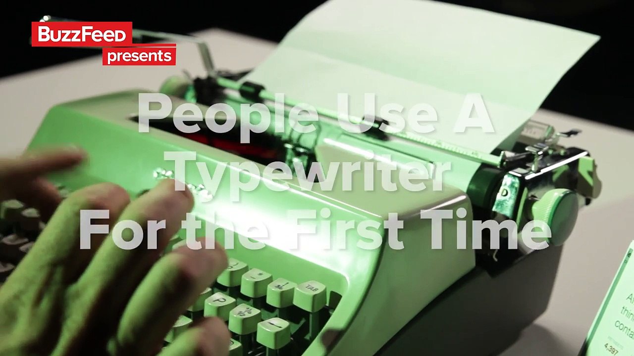 People Try Typewriters For the First Time