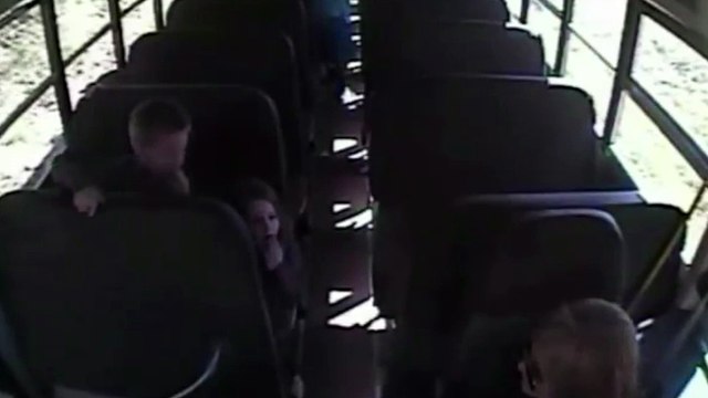 Conductora salva vida a niño que se había tragado moneda