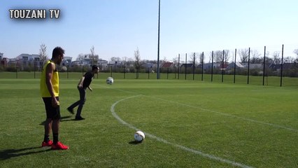 Aubameyang fait le show avec un freestyler