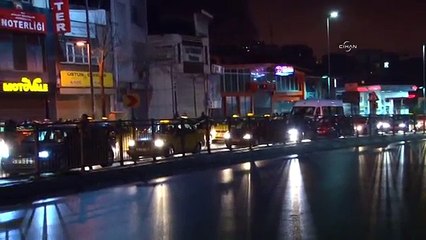 Beyoğlu'nda şüpheli paket paniği